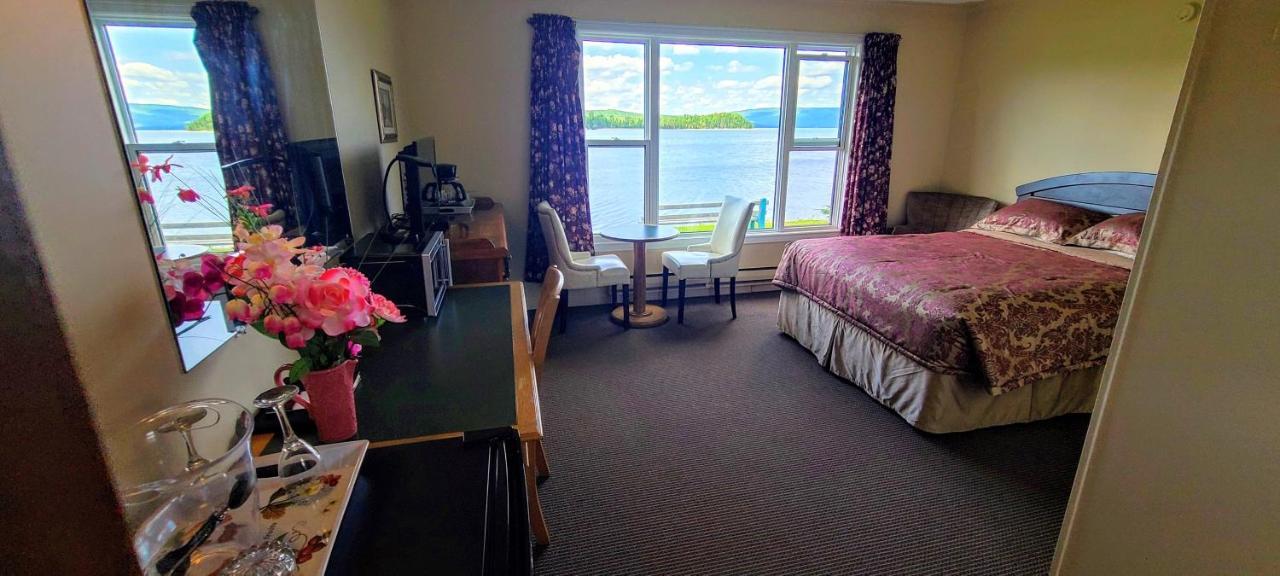 St Ann'S Motel & Cottage Baddeck Inlet Eksteriør bilde